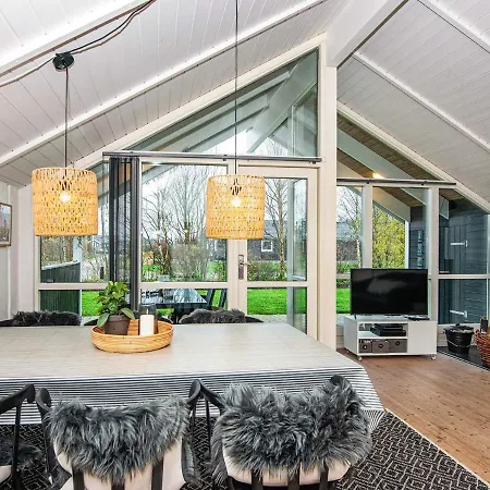 Casa vacanze Spacious In With Roofed Terrace